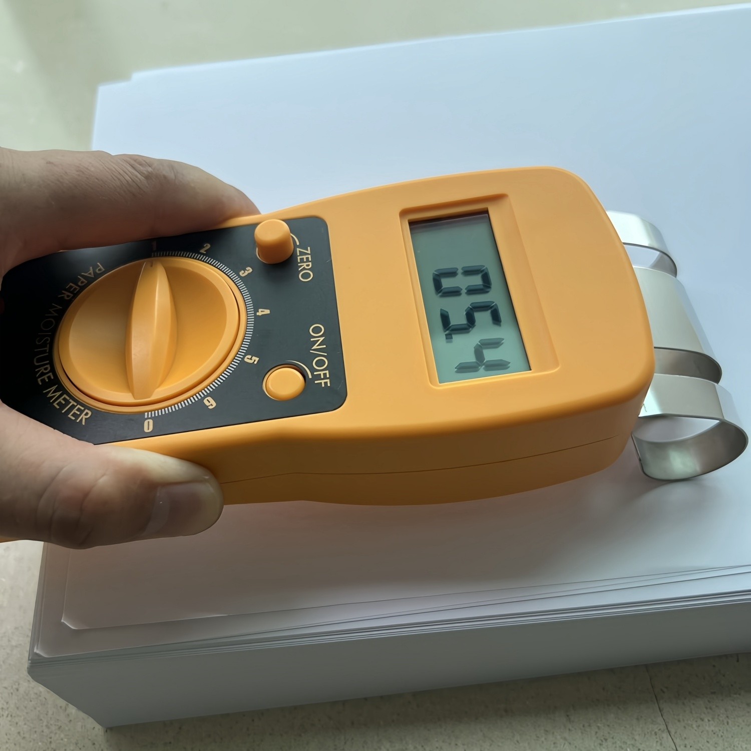 紙張快速水分儀（快速測定紙張、紙箱、紙板）